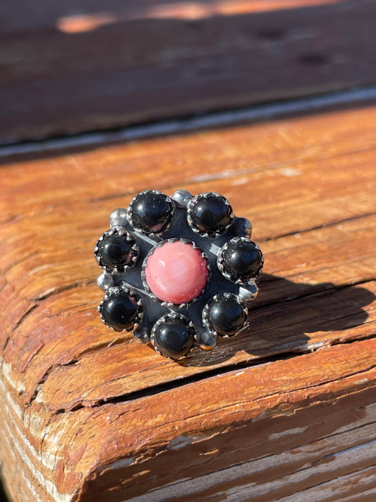 Pink Conch & Black Onyx Ring Size 6.75 | 925 Sterling Silver B937