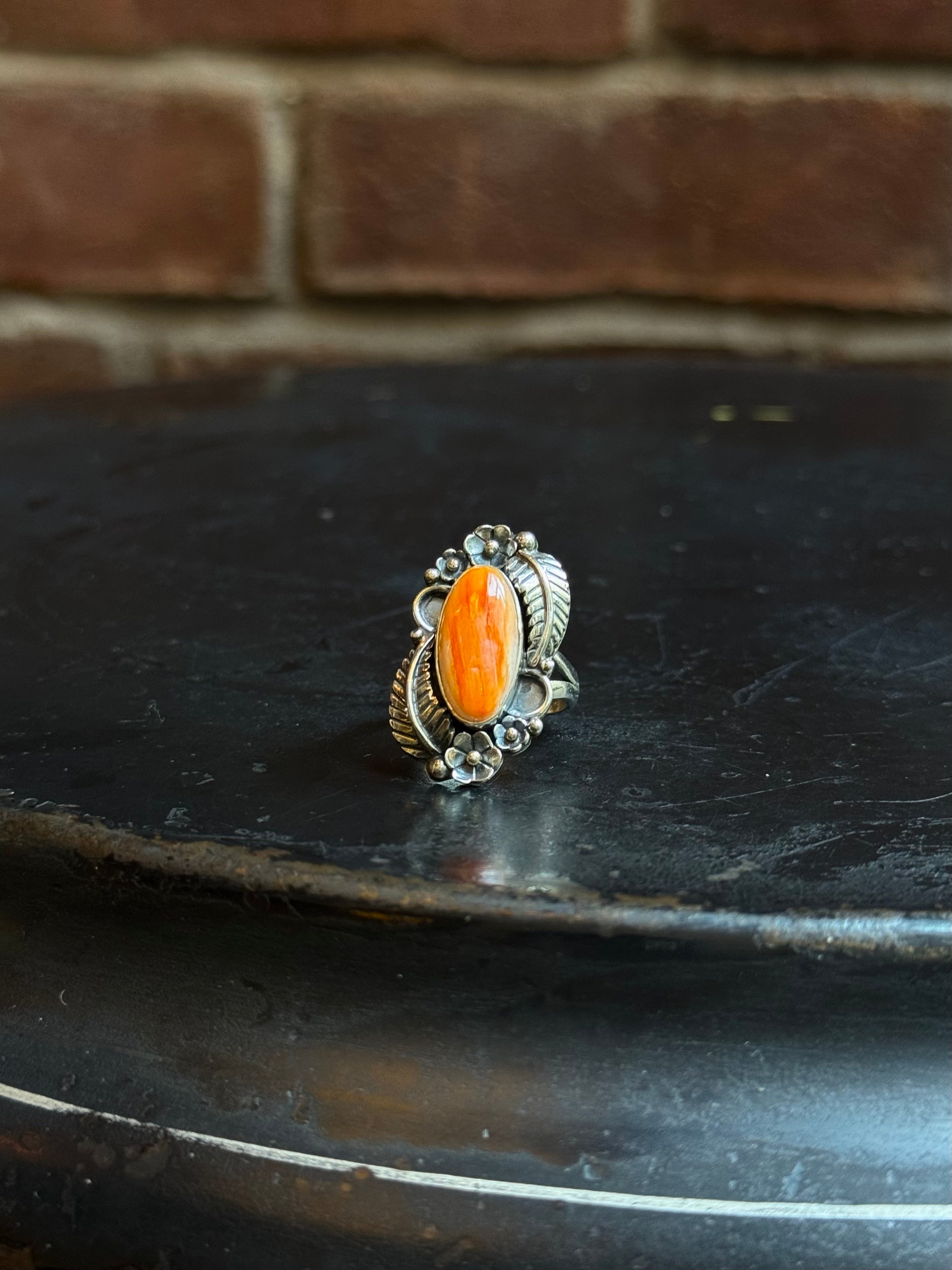 Spiny Oyster Floral Ring Size 6 | 925 Sterling Silver