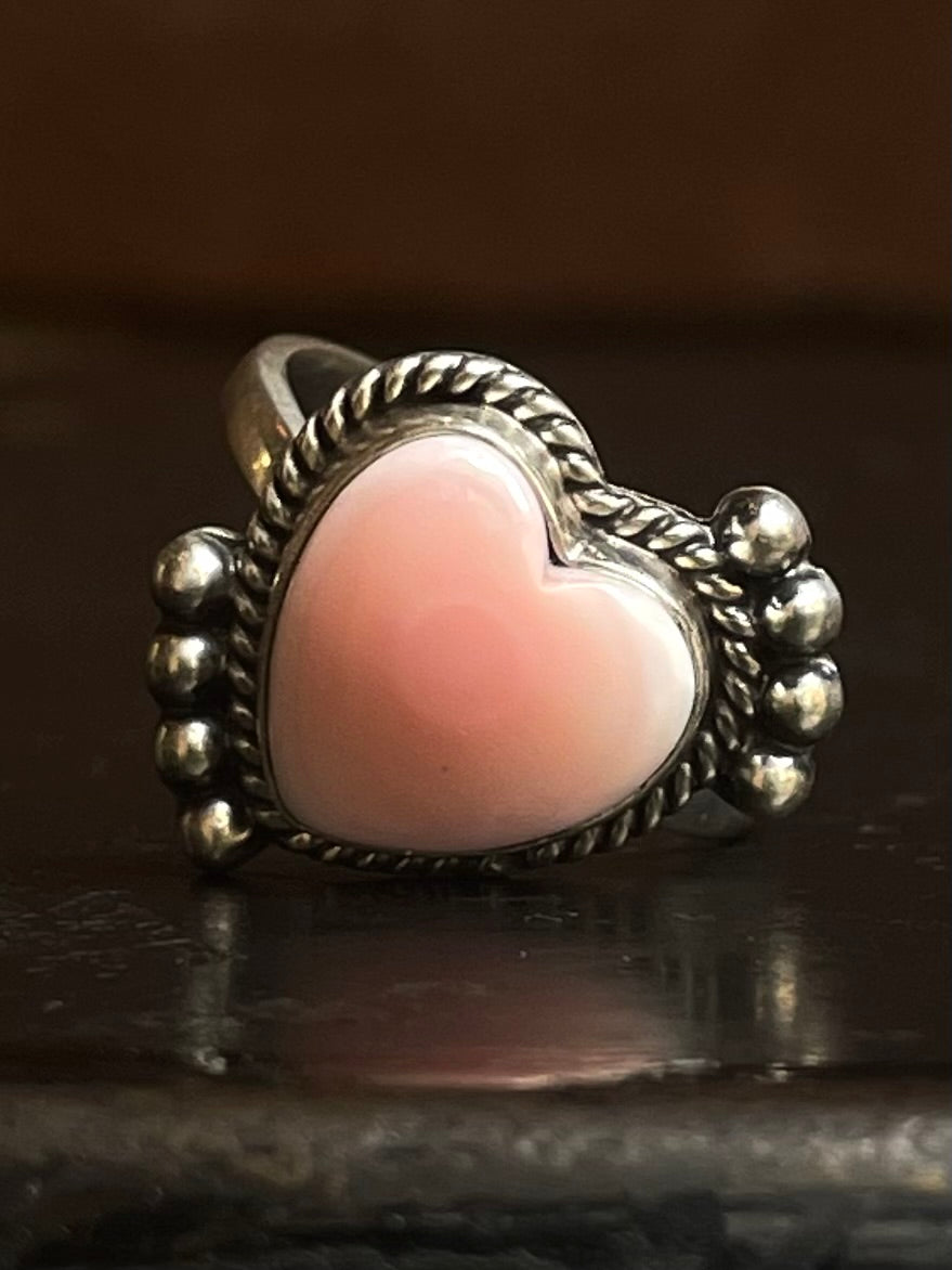 Pink Conch Heart Ring Size 9 | 925 Sterling Silver G132