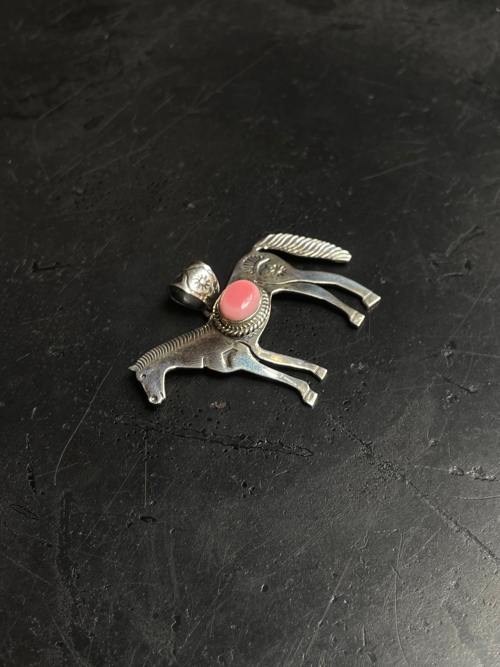 Pink Conch Horse Pendant | 925 Sterling Silver E248