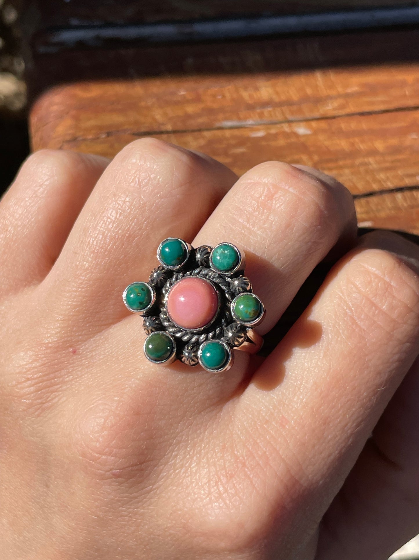 Pink Conch & Kingman Turquoise Ring Size 7 | 925 Sterling Silver B939