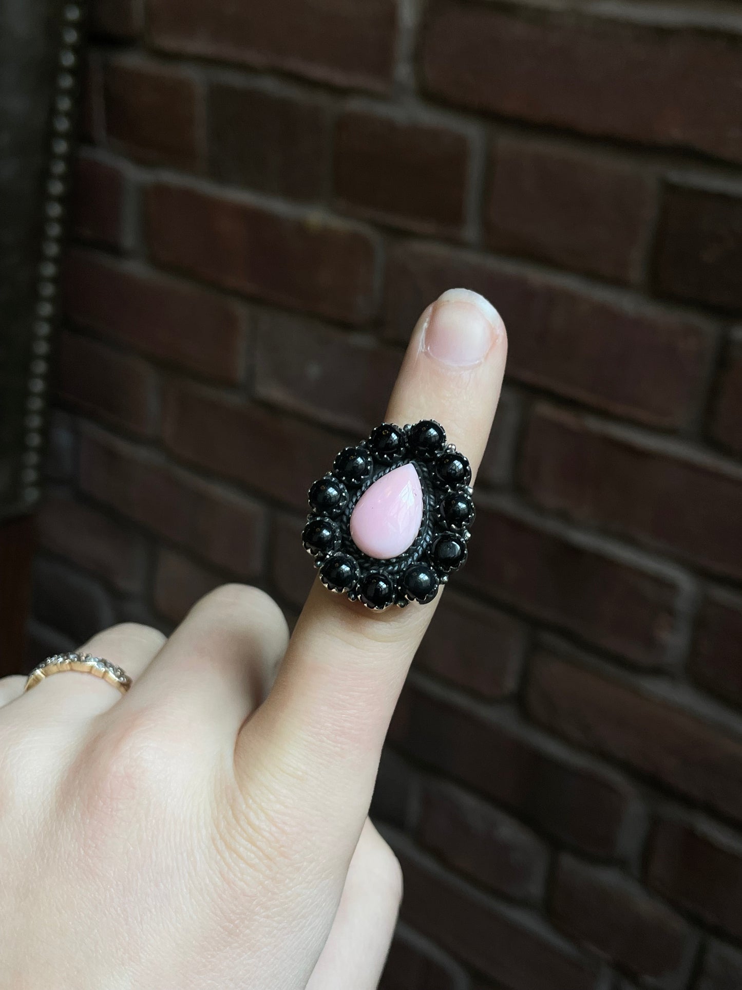 Pink Conch Black Onyx Cluster Ring Size 6.5 | 925 Sterling Silver E161