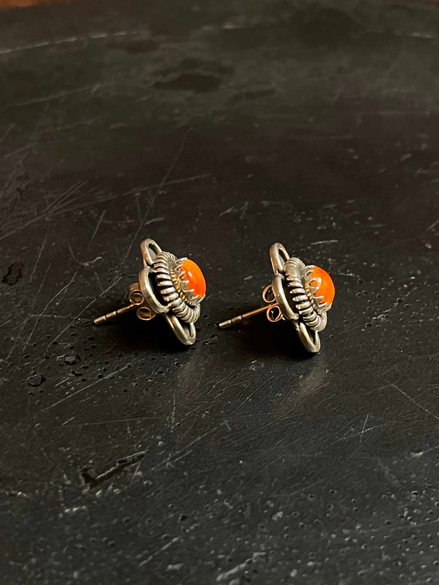 Spiny Oyster Flower Stud Earrings | 925 Sterling Silver G250