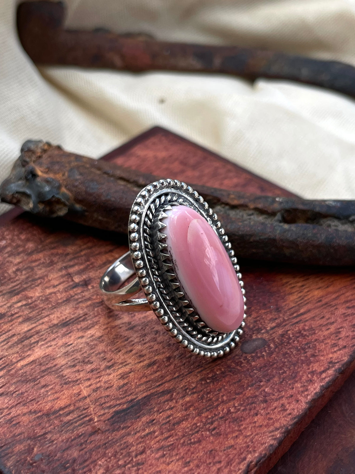 Pink Conch Oval Ring | Sterling Silver 925 | Size 6 C601