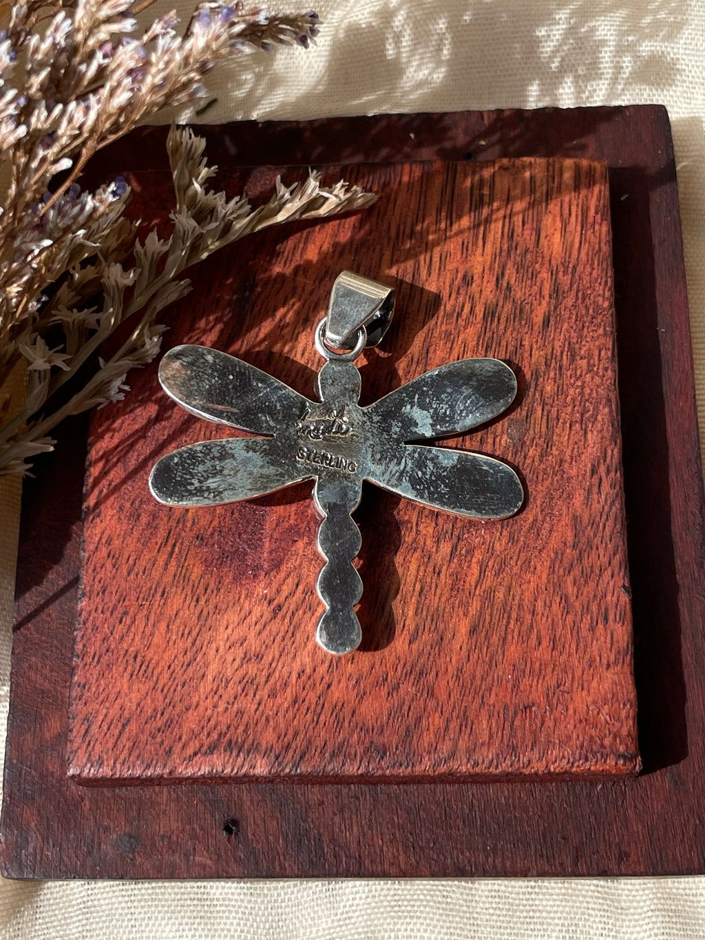 Pink Conch Dragonfly Pendant | 925 Sterling Silver E279
