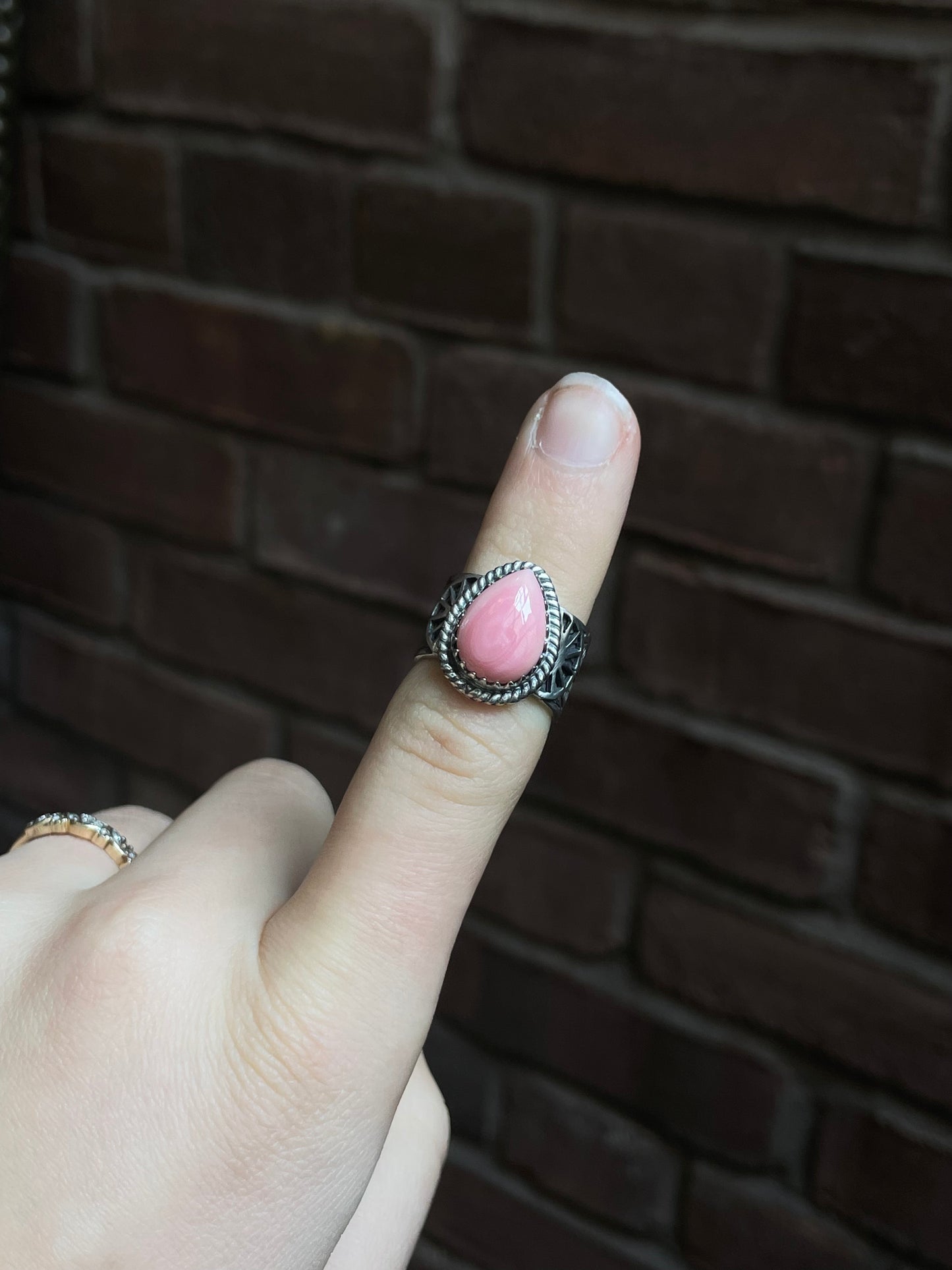 Pink Conch Teardrop Ring Size 6.25 | 925 Sterling Silver Southwest E128