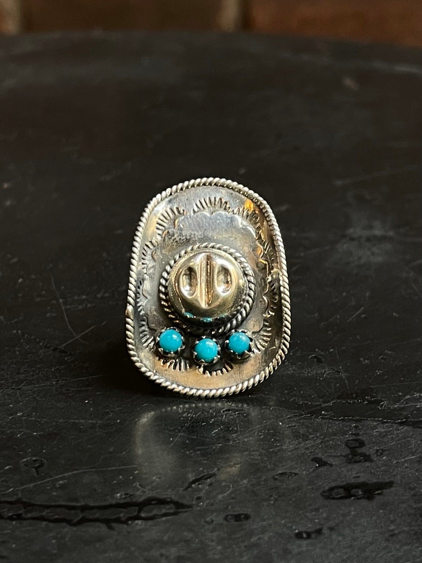 Kingman Turquoise Cowboy Hat Ring Size 7 | 925 Sterling Silver Southwest E186
