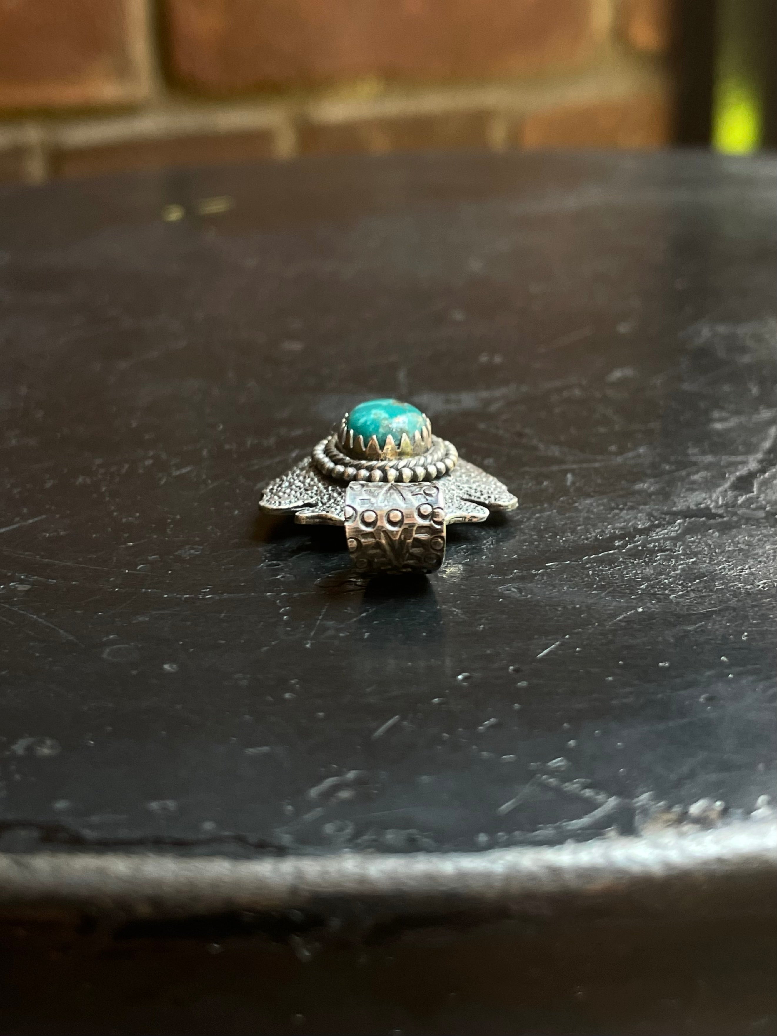 Kingman Turquoise Arrowhead Pendant | 925 Sterling Silver G616