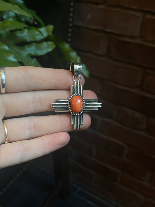 Spiny Oyster Zia Cross Pendant | 925 Sterling Silver C908