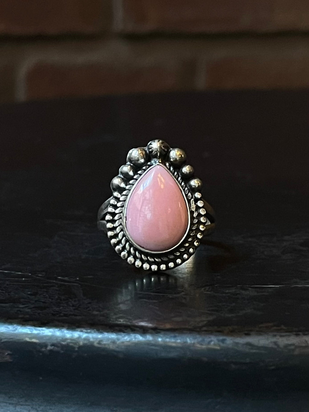Pink Conch Tear Drop Ring | 925 Sterling Silver Size 8 E489
