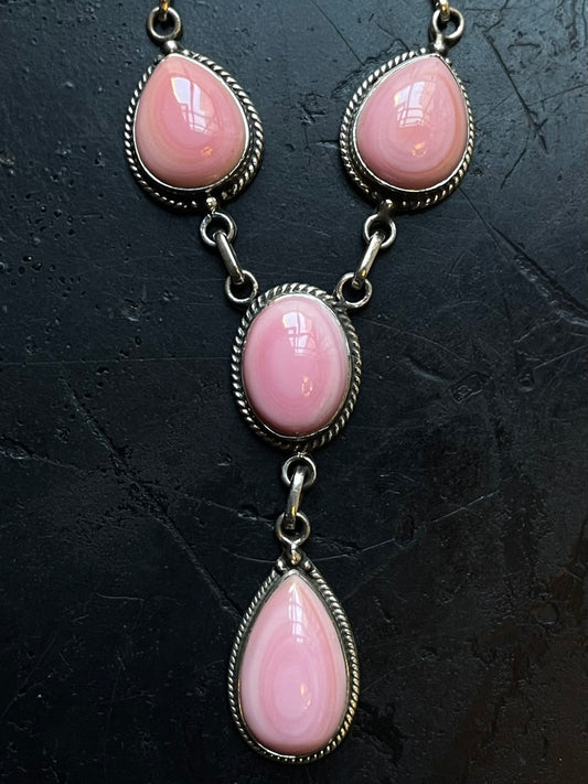 Pink Conch Lariat Necklace | Teardrop Station Drop | 925 Silver E584