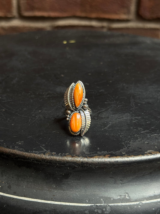 Spiny Oyster Feather Ring | 925 Sterling Silver | Size 6 C185