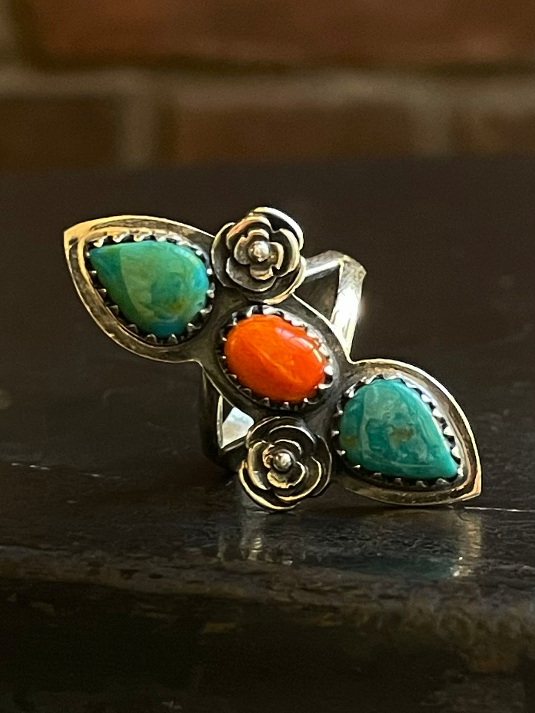 Spiny Oyster Turquoise Floral Ring Size 7 | Sterling Silver E852