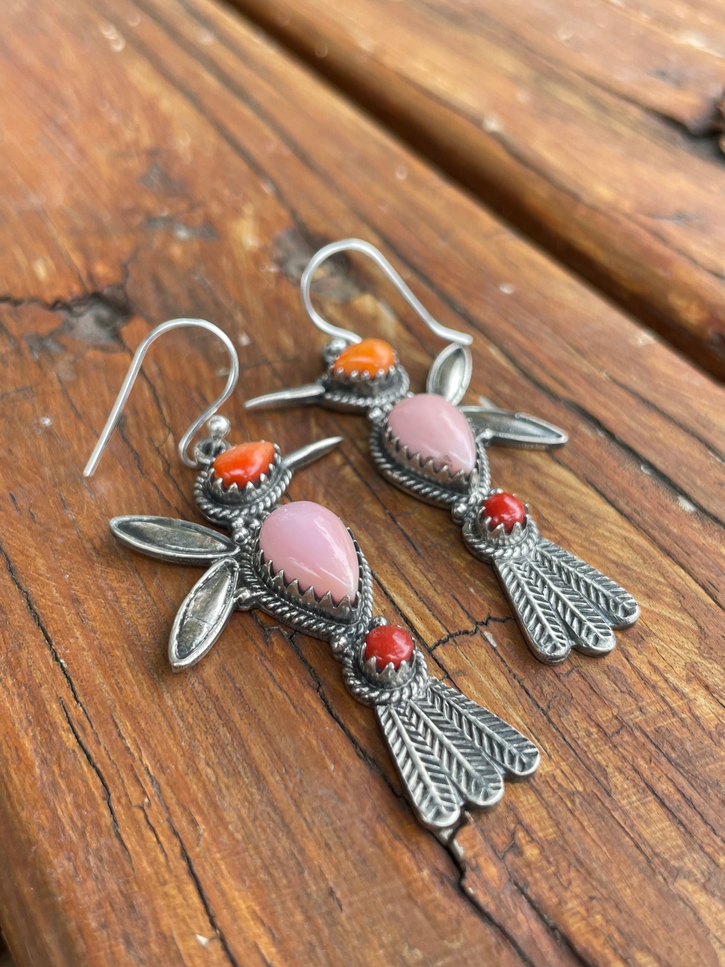 Pink Conch Hummingbird Earrings | Spiny Oyster & Coral | Sterling Silver B962