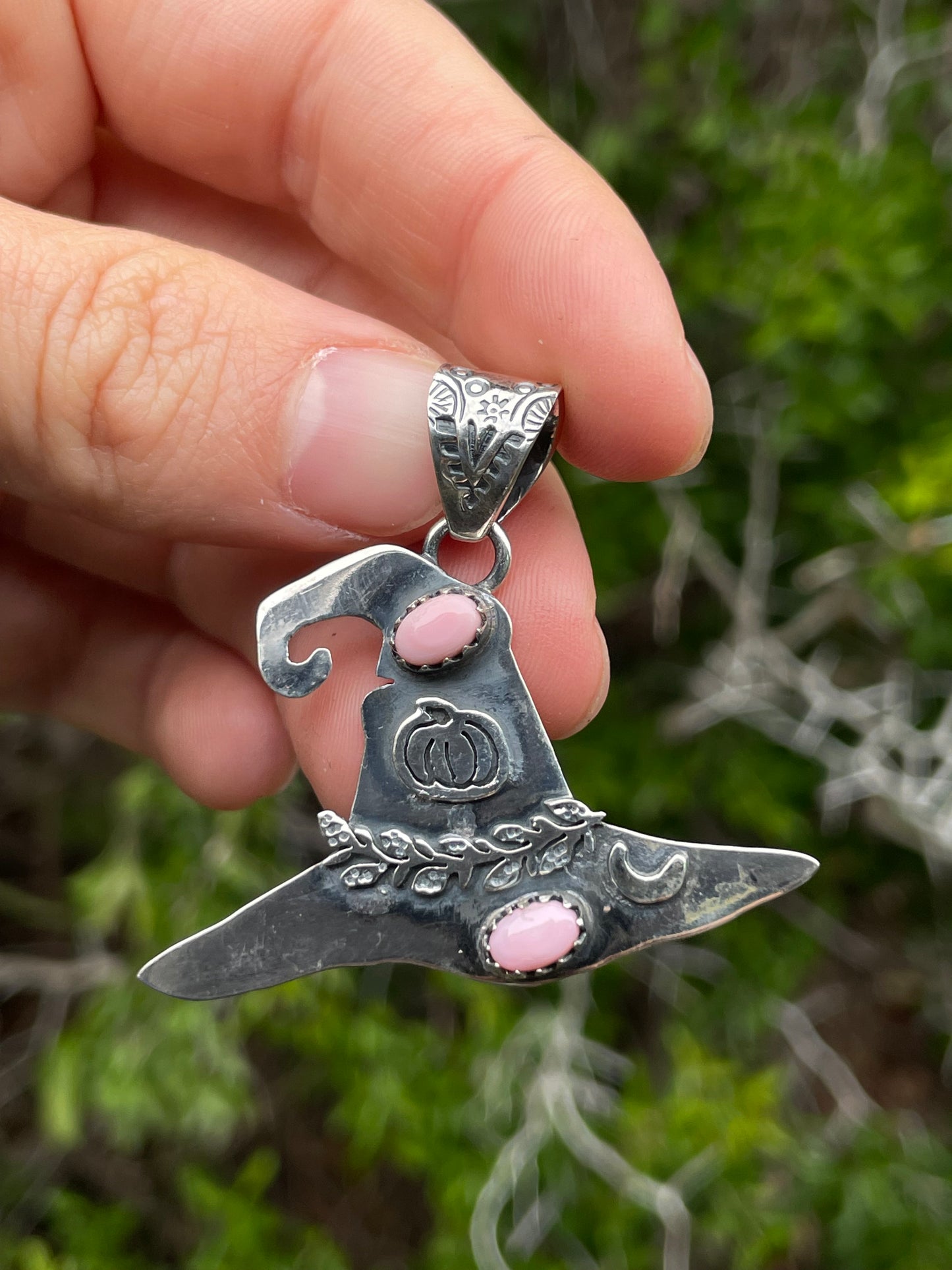 Pink Conch Hat Pendant | Sterling Silver 925 B764