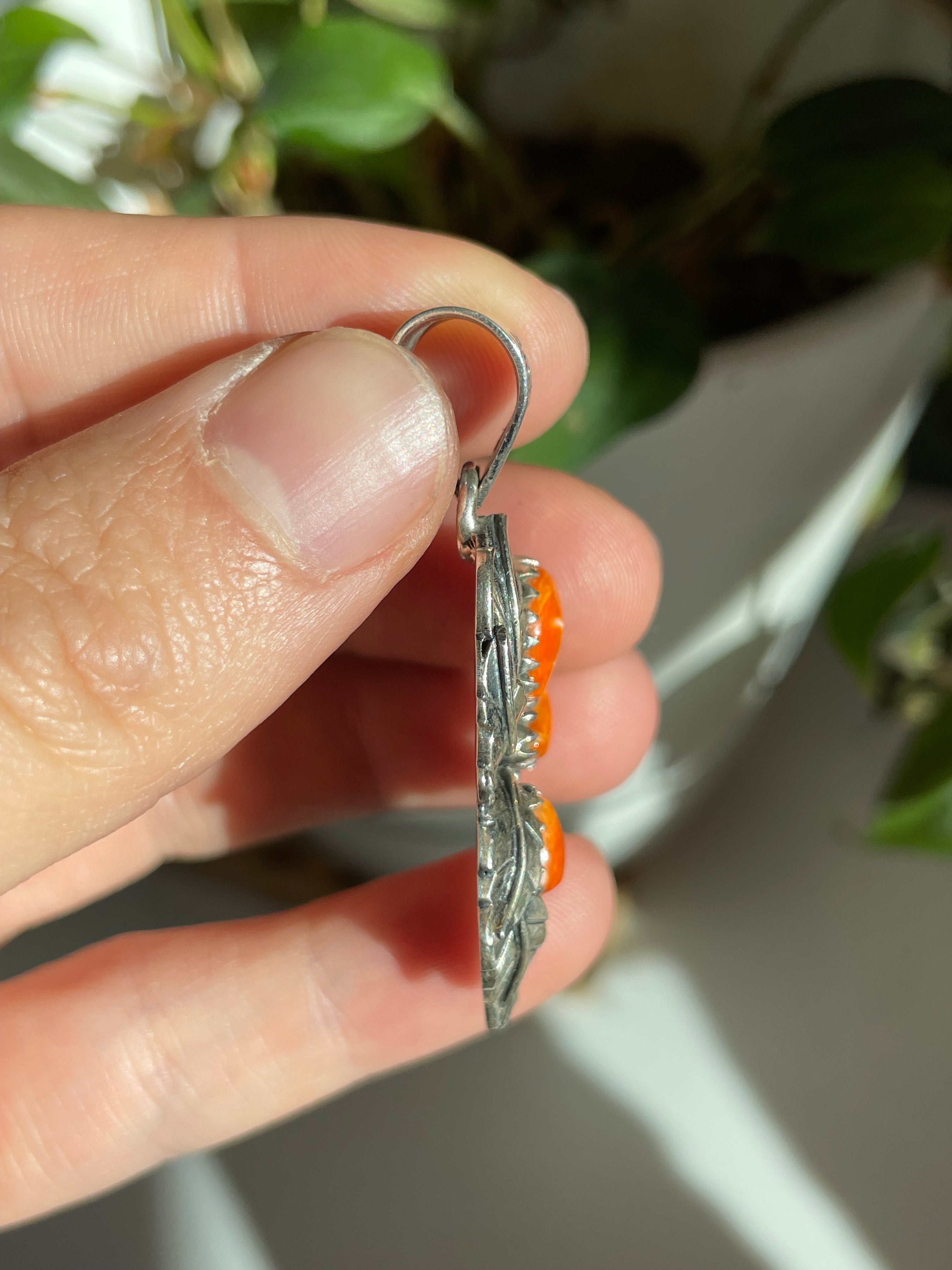 Spiny Oyster Triple Stone Pendant | Sterling Silver 925 B782