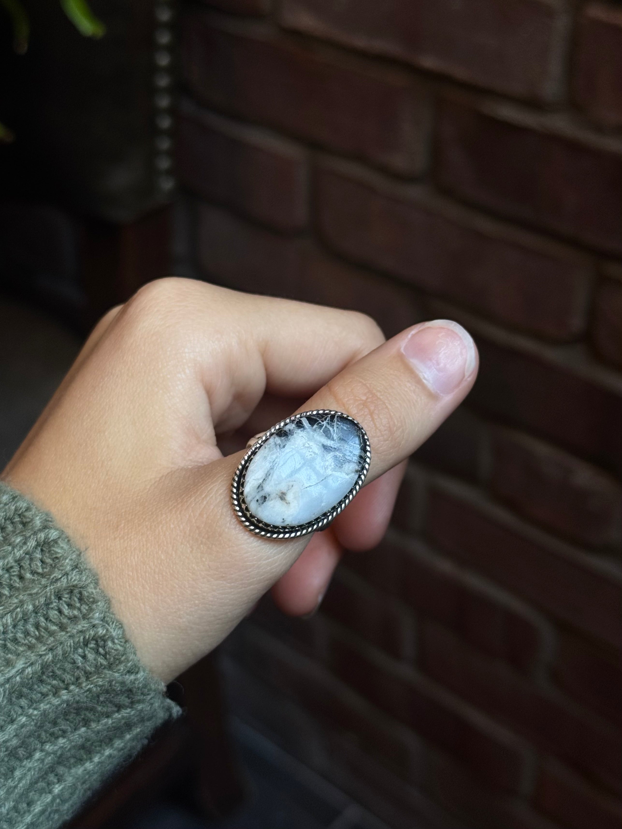 White Buffalo Ring Size 10 | 925 Sterling Silver C427