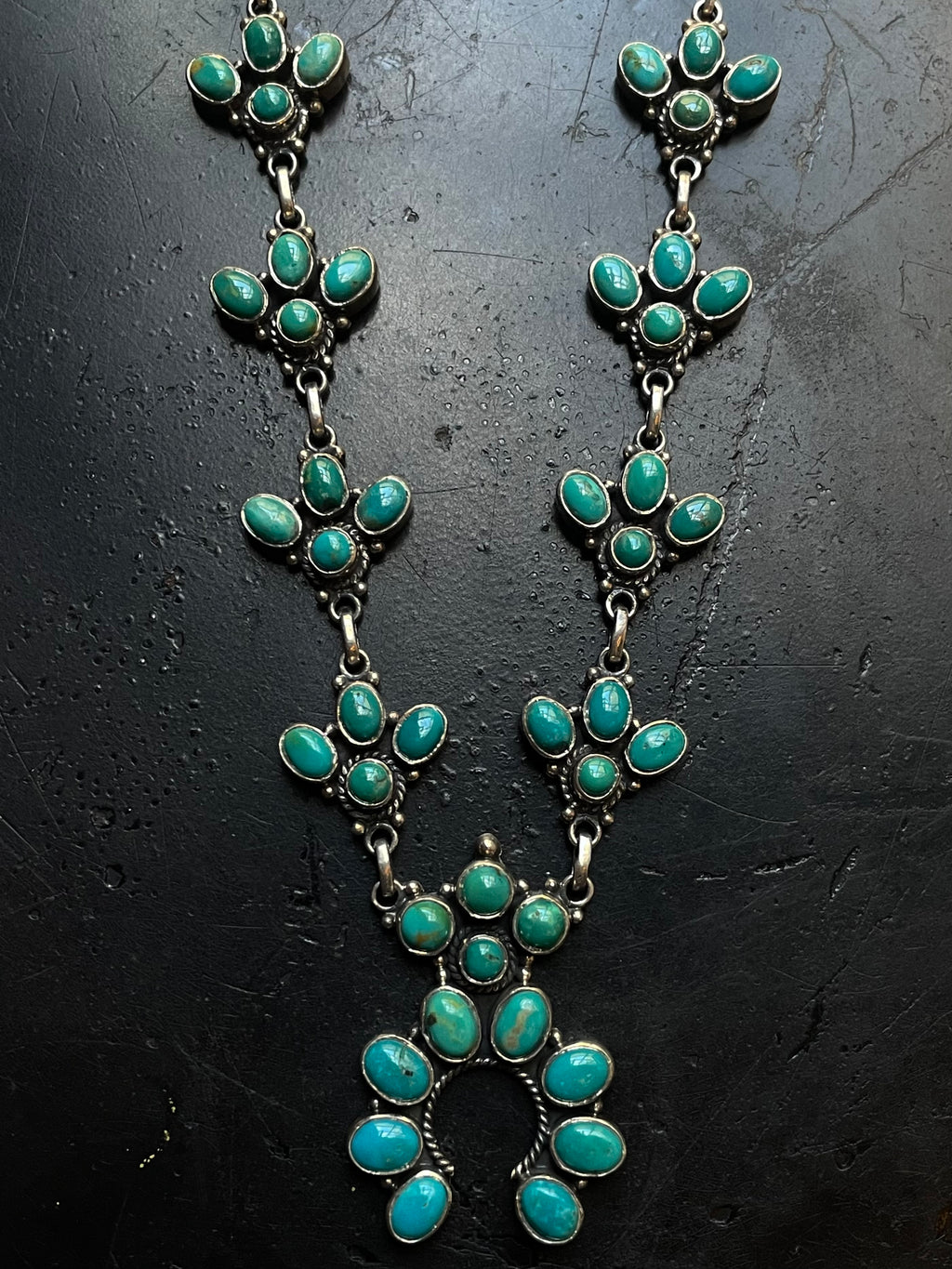 Kingman Turquoise Naja Necklace | 925 Sterling Silver G402