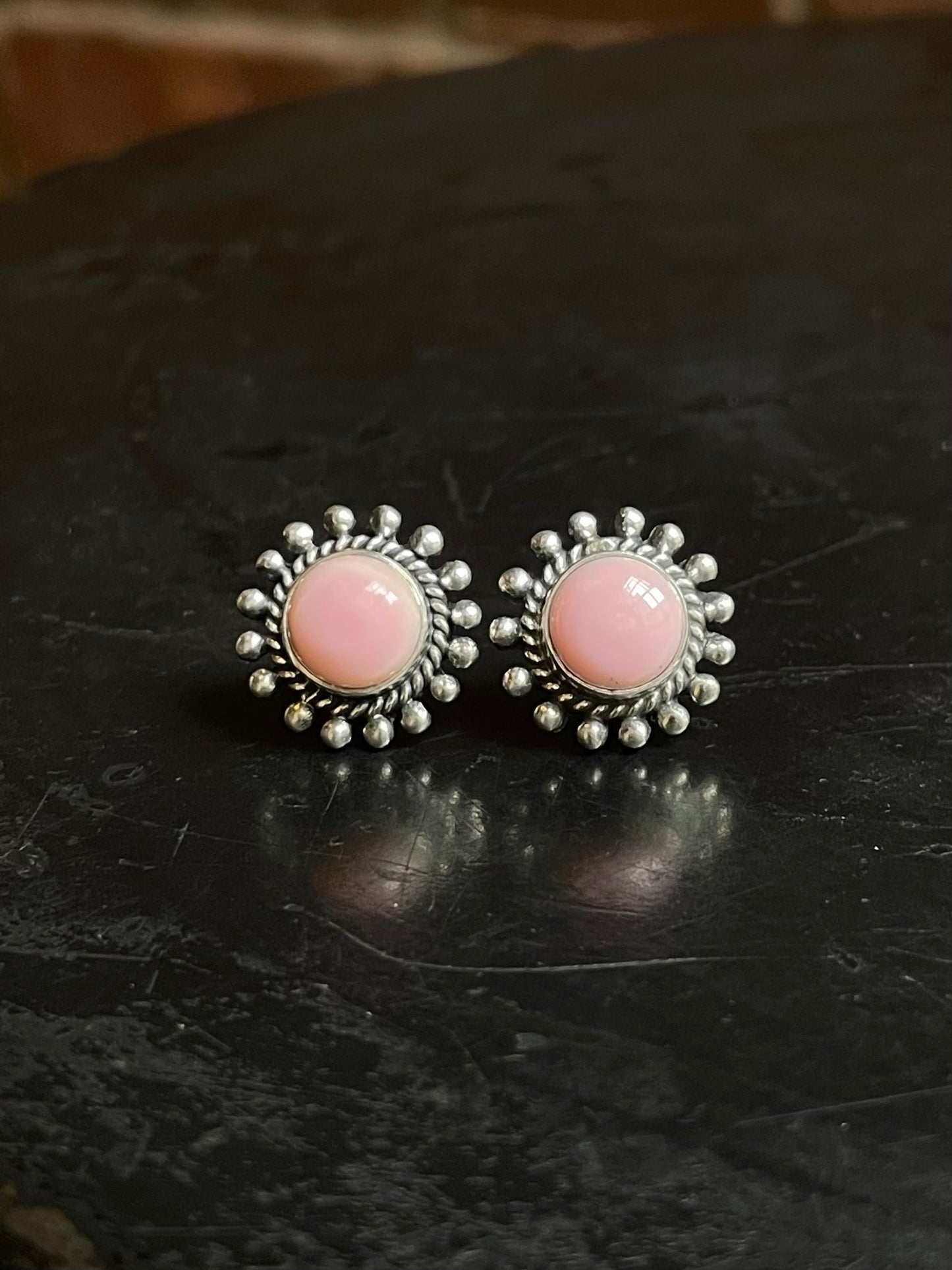 Pink Conch Stud Earrings | 925 Sterling Silver E795