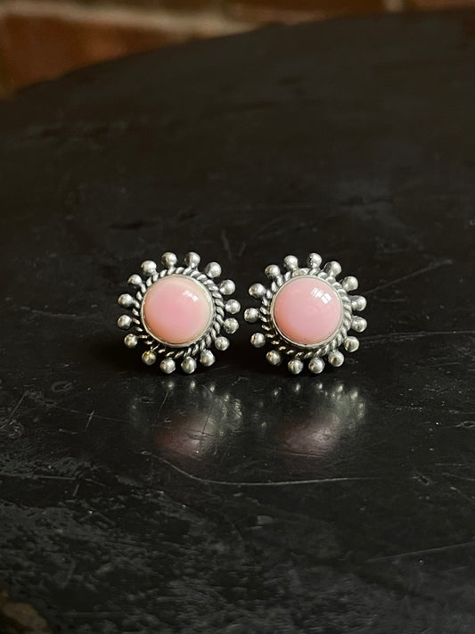Pink Conch Stud Earrings | 925 Sterling Silver E795