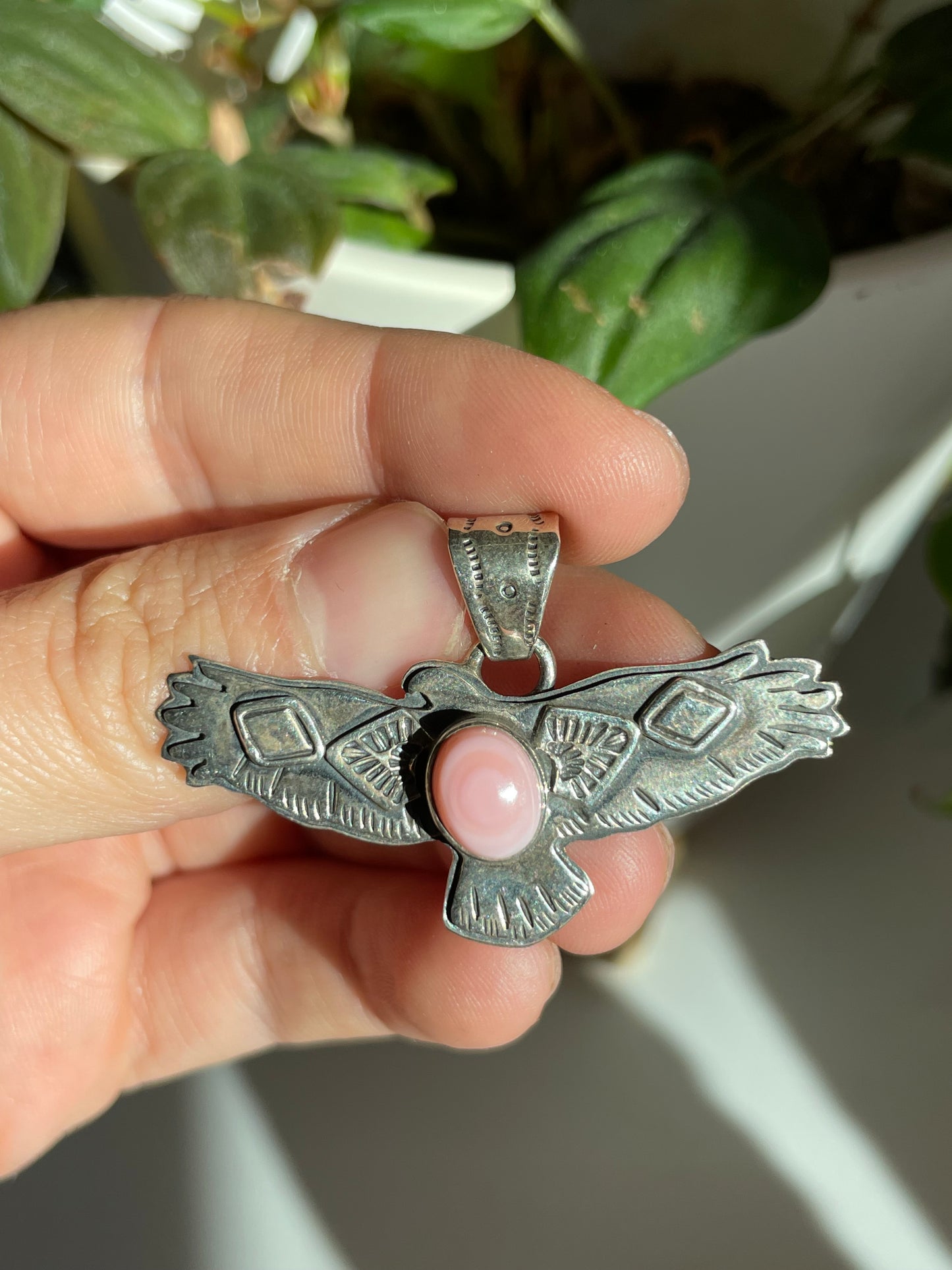 Pink Conch Thunderbird Pendant | Sterling Silver 925 B787