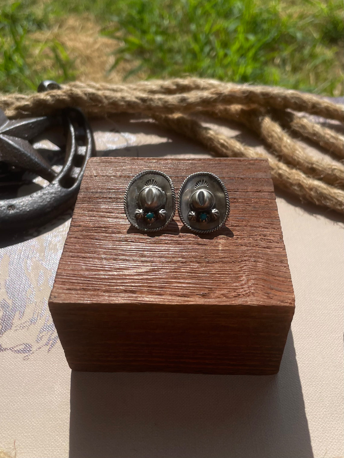 Turquoise Cowboy Hat Stud Earrings | 925 Sterling Silver G712