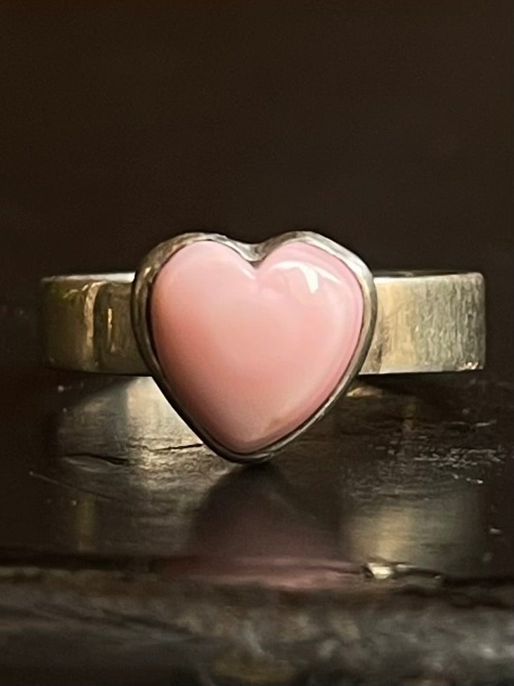 Pink Conch Heart Ring Size 6 | 925 Sterling Silver G125