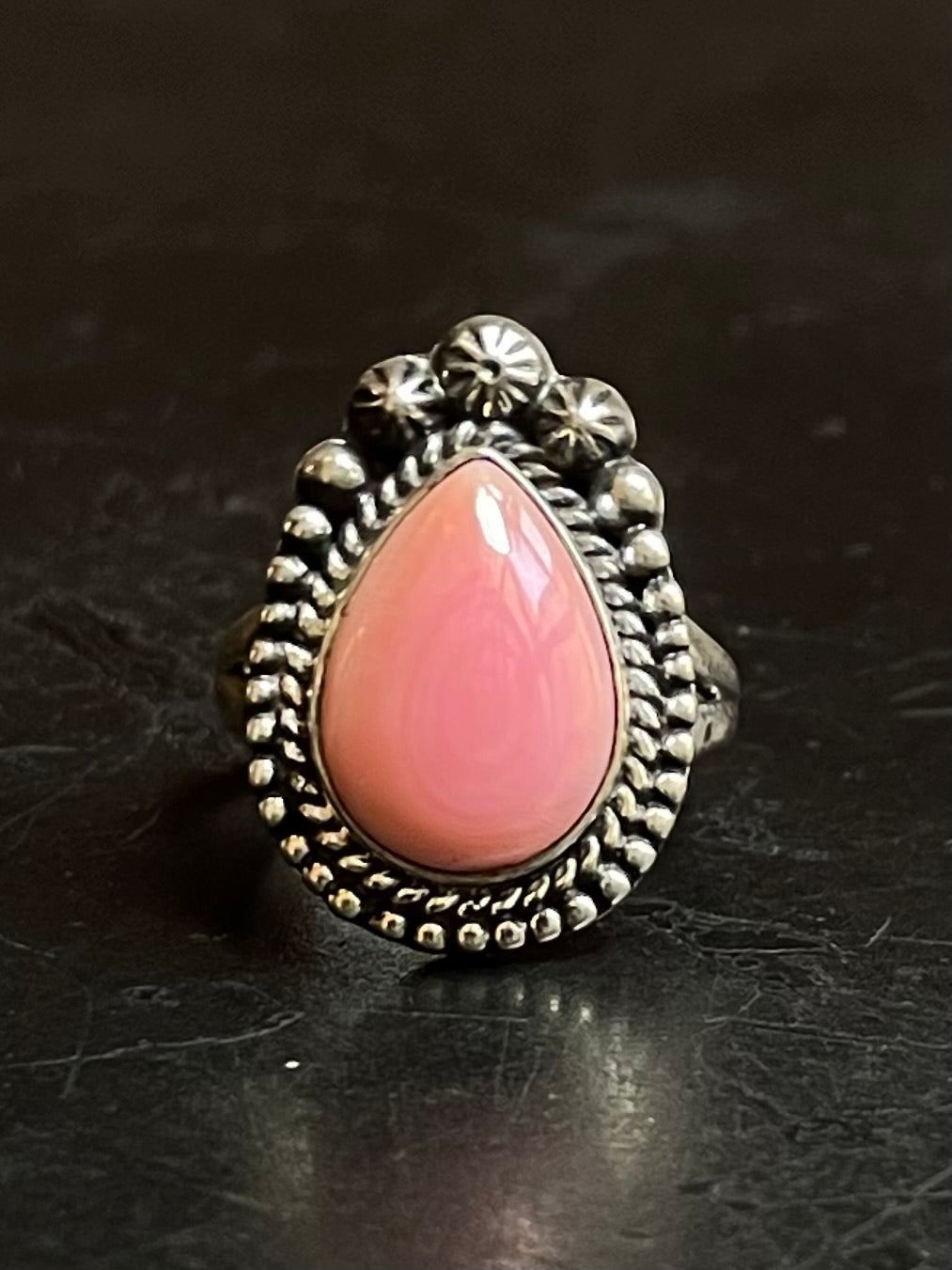 Pink Conch Tear Drop Ring Size 6| Sterling Silver E914