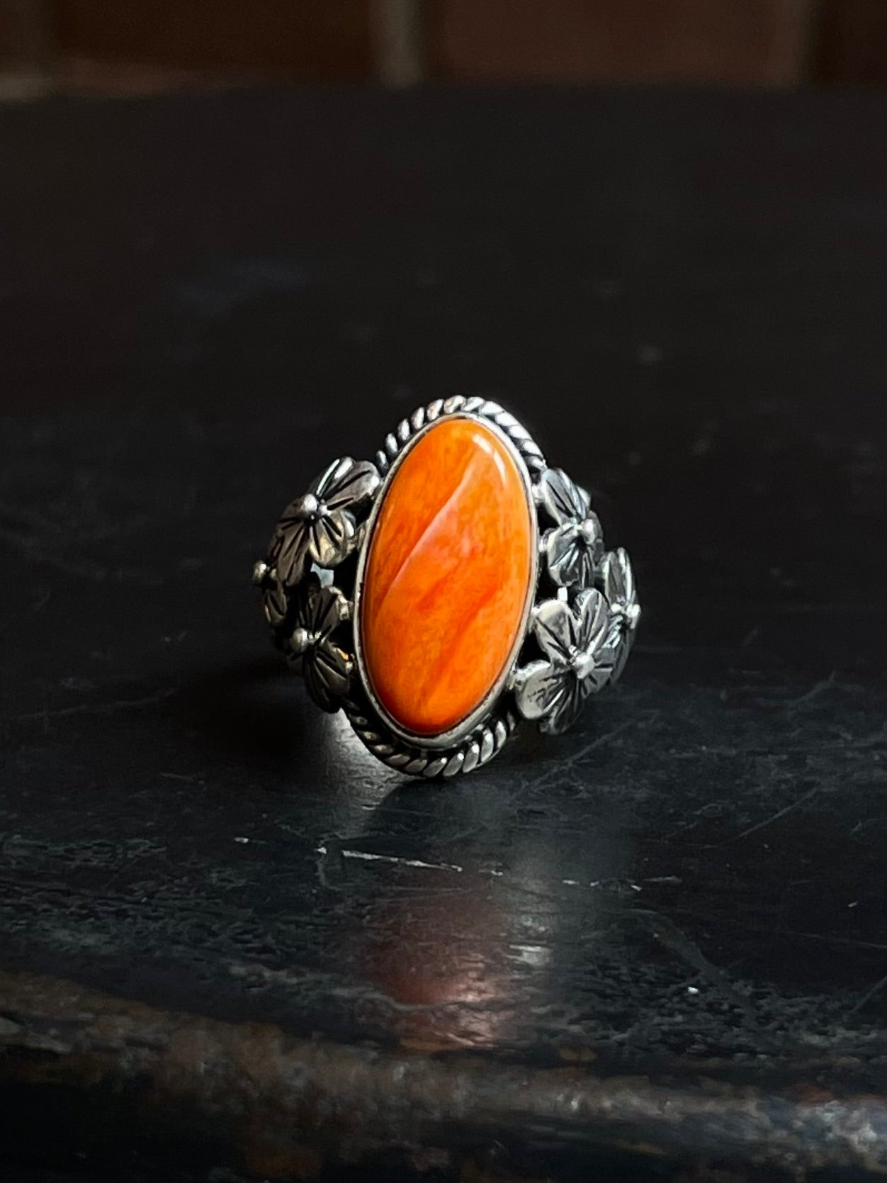 Spiny Oyster Flower Ring | Sterling Silver | Size 6 | A018