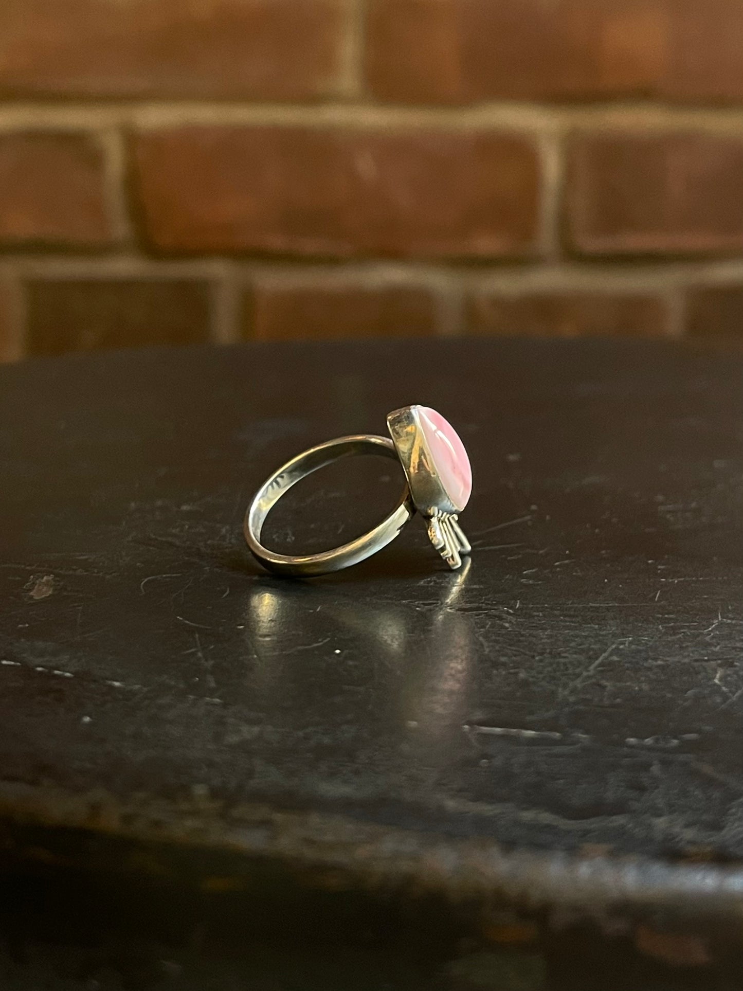 Pink Conch Tear Drop Ring Size 6.75 | Sterling Silver E901