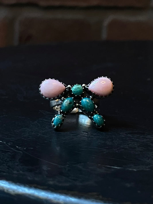 Pink Conch Bowtie Ring | Sterling Silver | Size 6 | A381