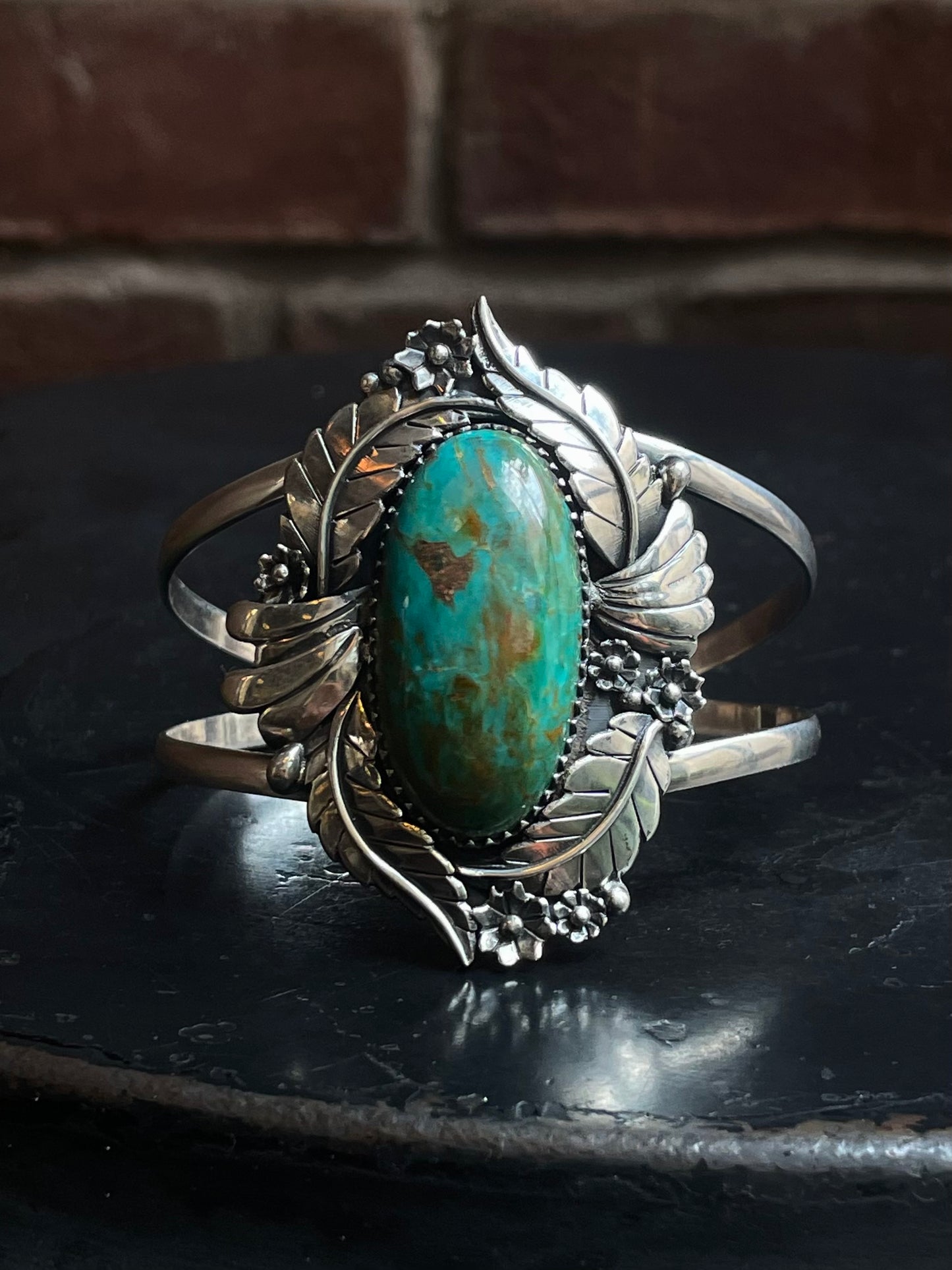 Kingman Turquoise Cuff | Oval Stone Floral Leaf | 925 Silver E688