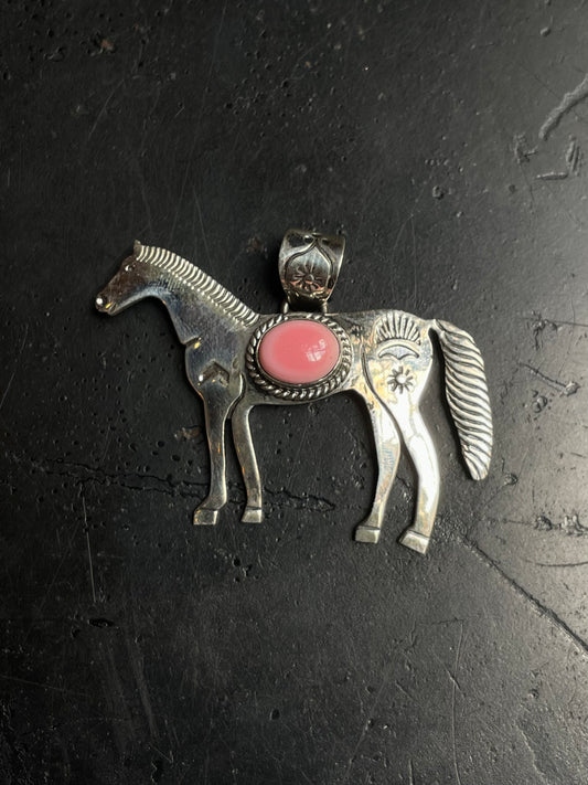 Pink Conch Horse Pendant | 925 Sterling Silver E248