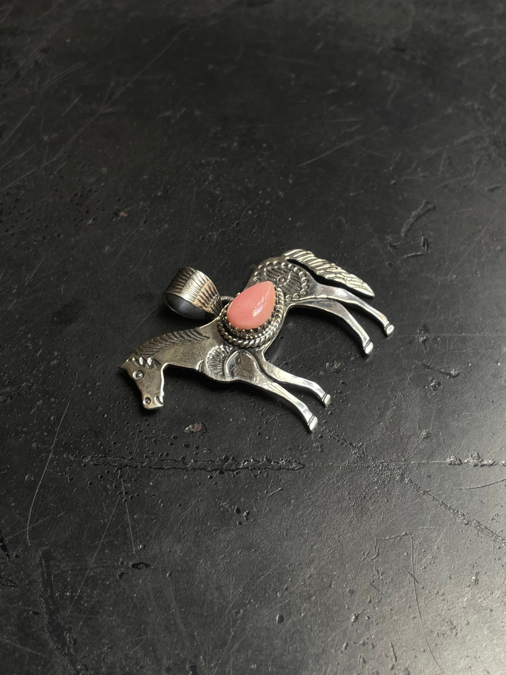 Pink Conch Horse Pendant | 925 Sterling Silver E261