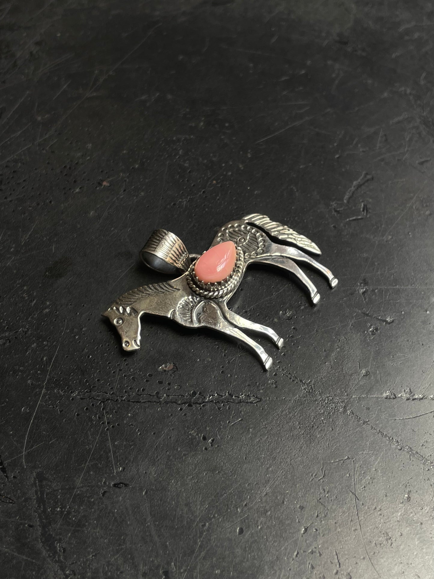 Pink Conch Horse Pendant | 925 Sterling Silver E261