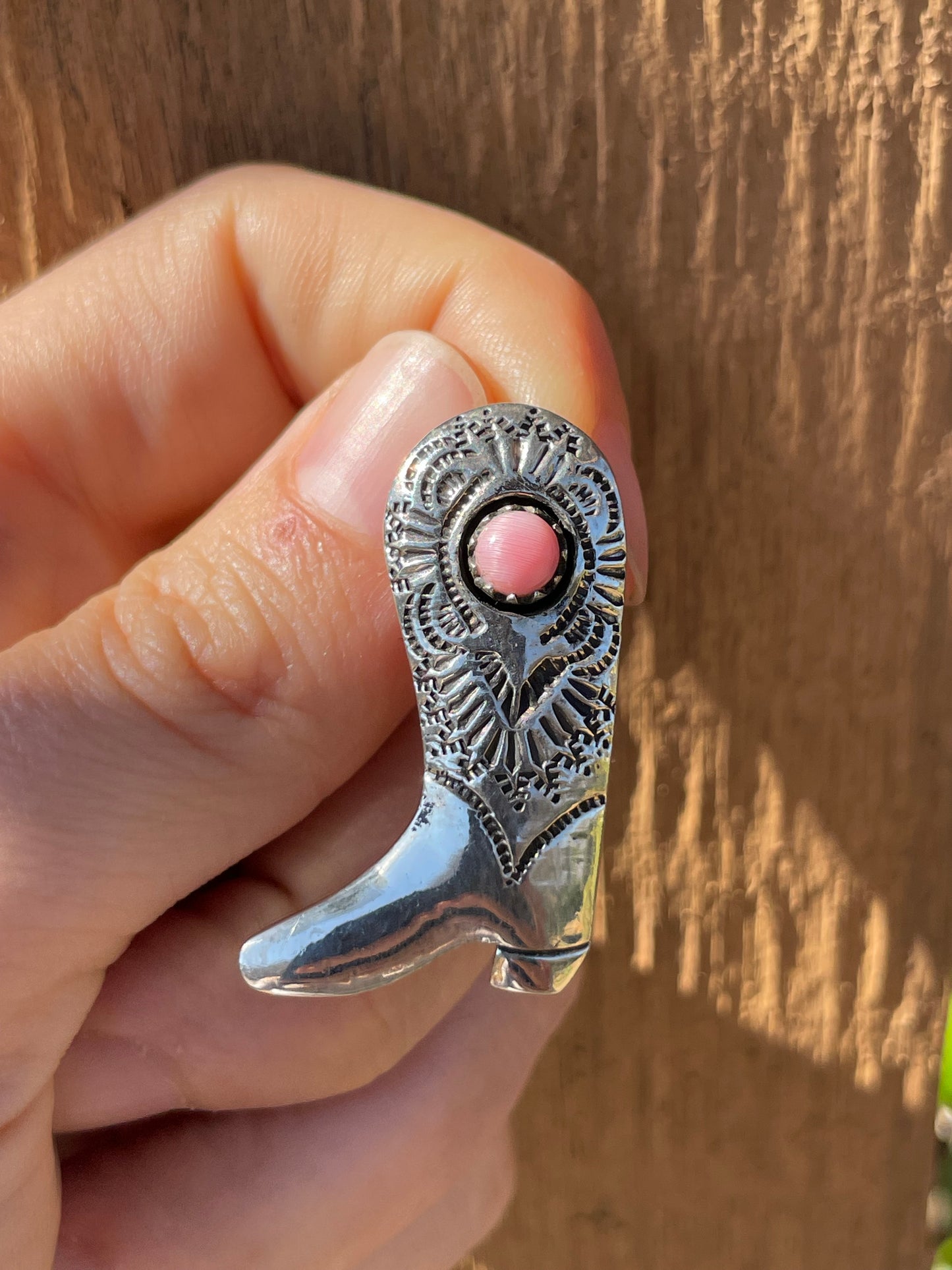 Spiny Oyster Boot Pendant | 925 Sterling Silver B912