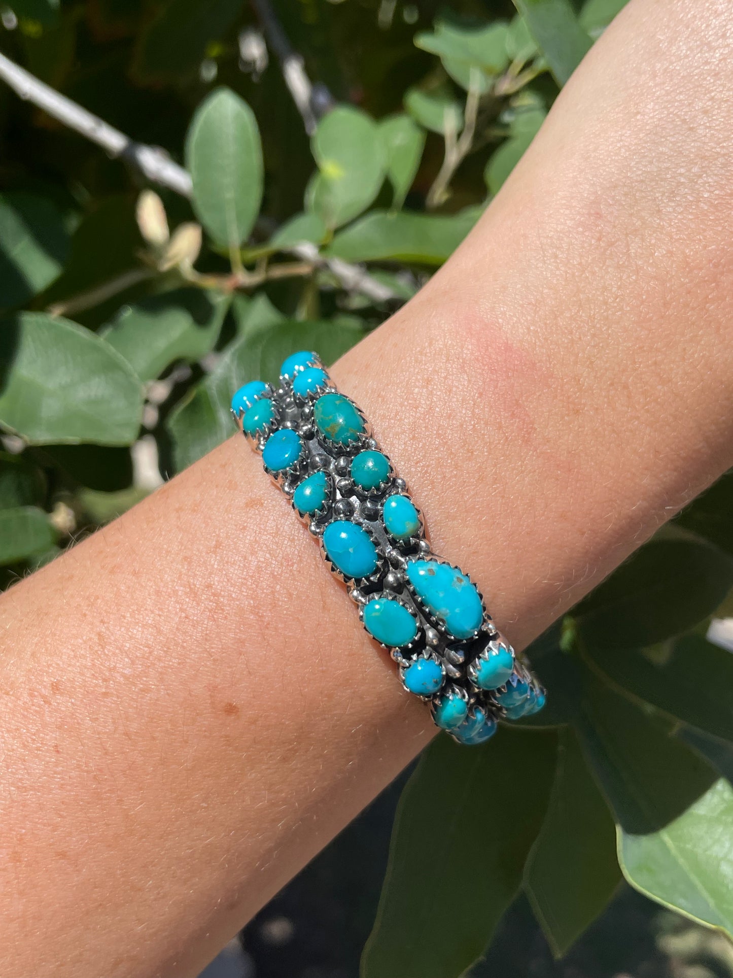 Kingman Turquoise Cluster Cuff Bracelet | Sterling Silver D143