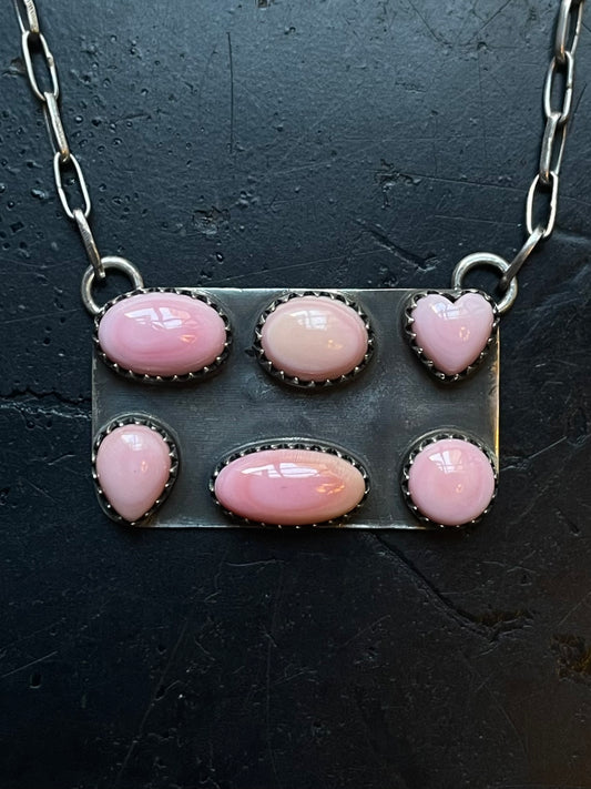 Pink Conch Necklace | Heart Accent Bar | 925 Silver E569
