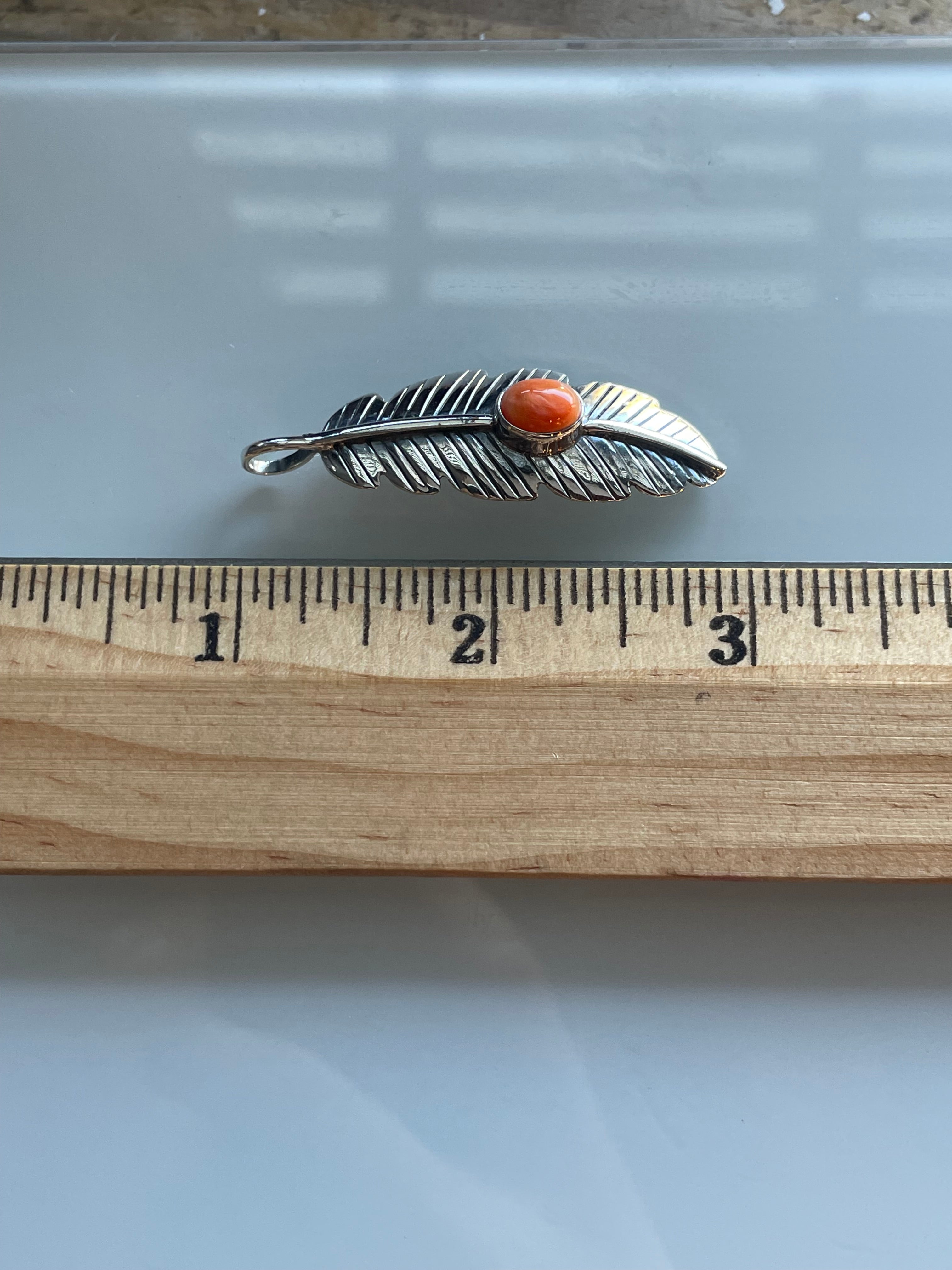 Spiny Oyster Feather Pendant | Sterling Silver 925 C622