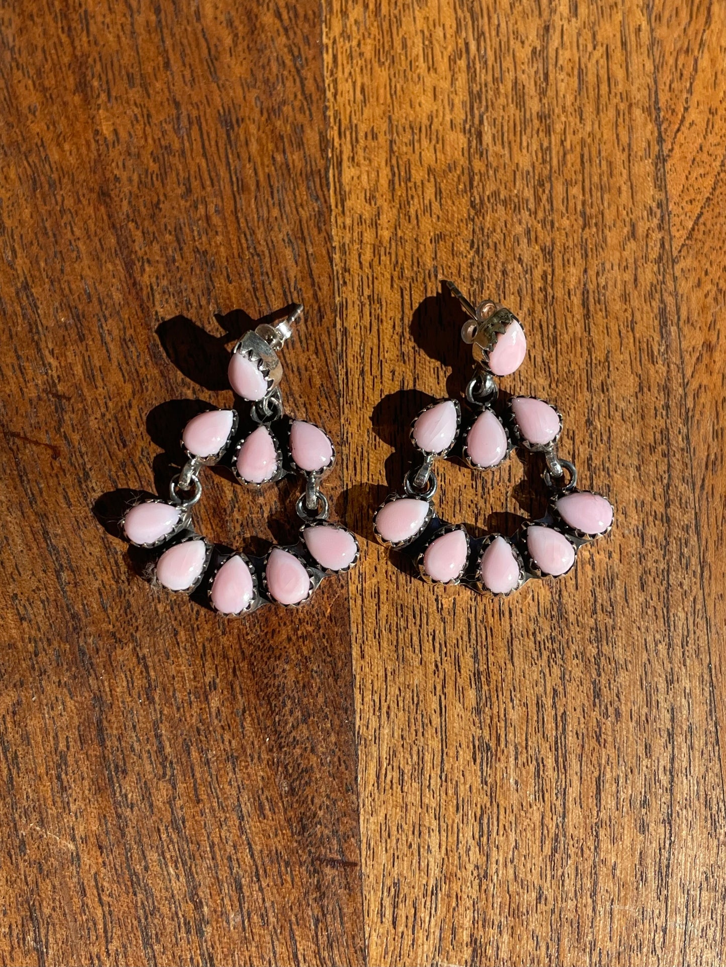 Pink Conch Chandelier Stud Earrings | 925 Sterling Silver C837