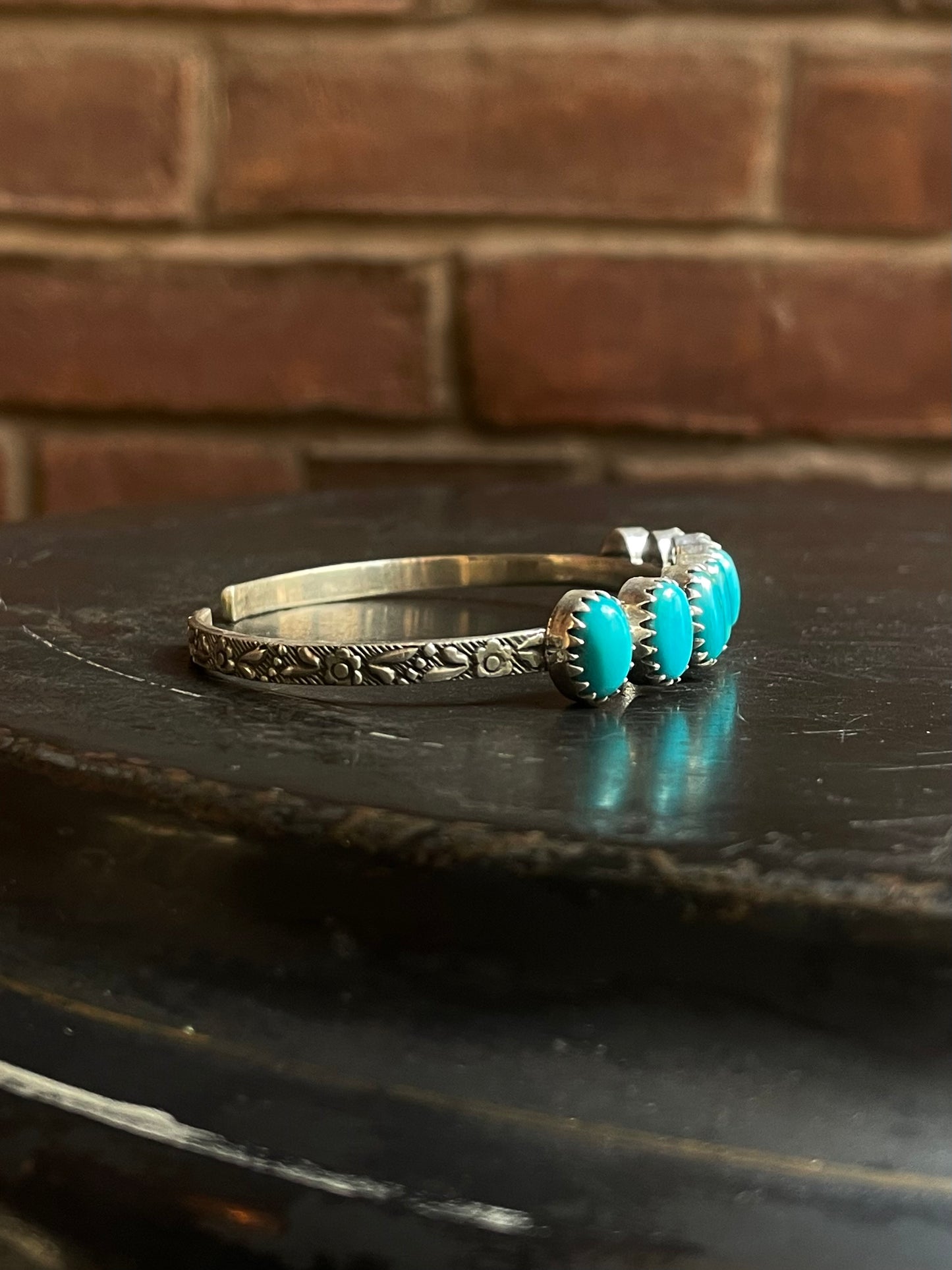 Kingman Turquoise Cuff | Multi Stone Row | 925 Silver E682