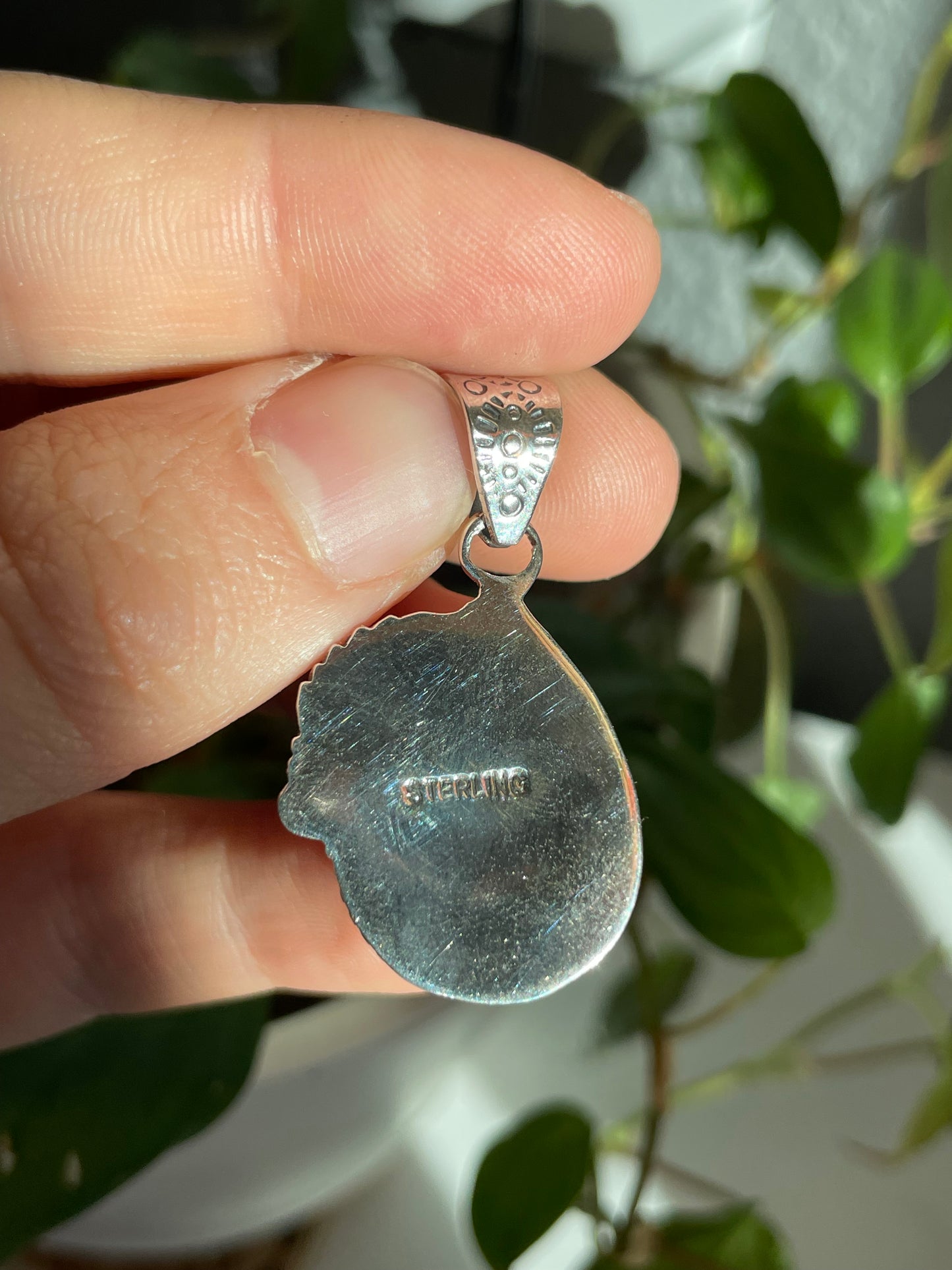 Pink Conch Teardrop Pendant | Sterling Silver 925 B817