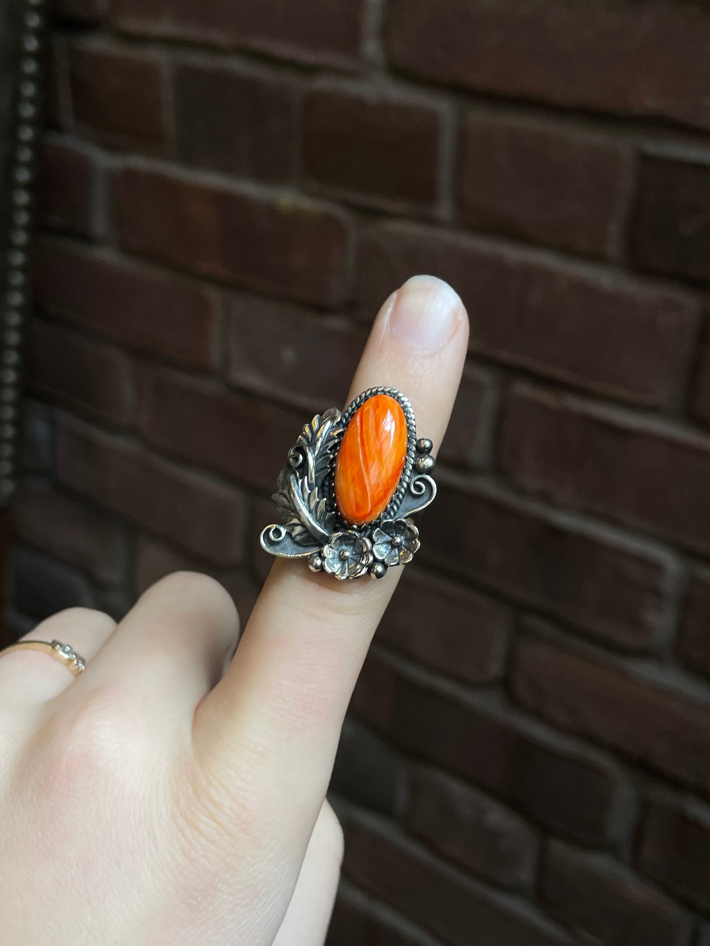 Spiny Oyster Floral Ring Size 6 | 925 Sterling Silver Southwest E168