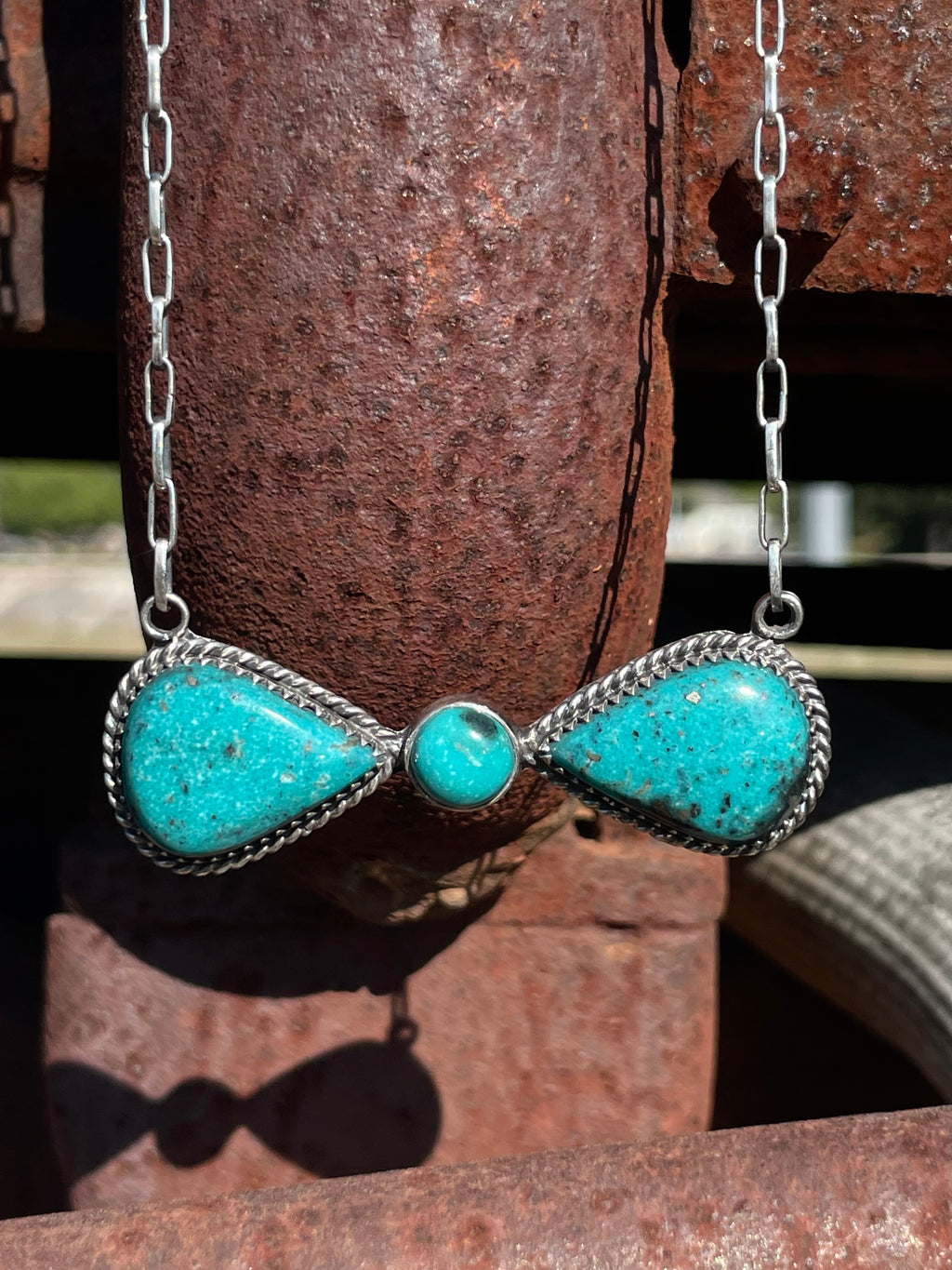 Kingman Turquoise Bar Necklace | Bow Style Center | 925 Silver E624