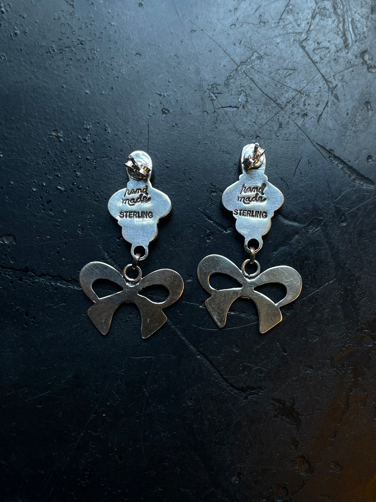 Spiny Oyster Bow Stud Earrings | Sterling Silver E642