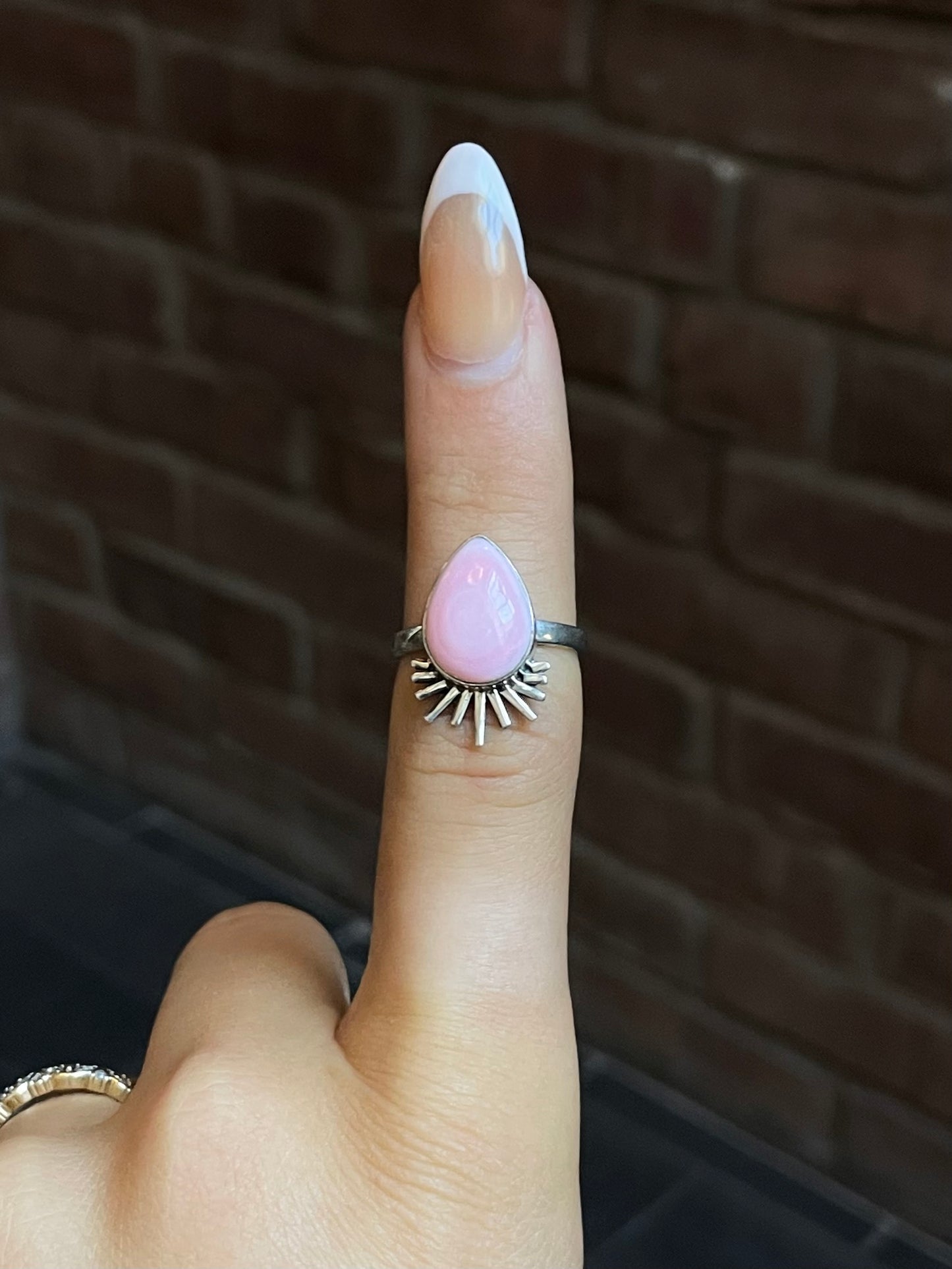 Pink Conch Tear Drop Ring Size 6.75| Sterling Silver E919
