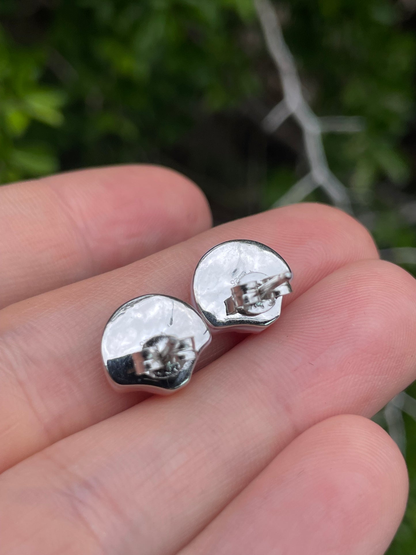 Pink Conch Shell Stud Earrings | 925 Sterling Silver B611