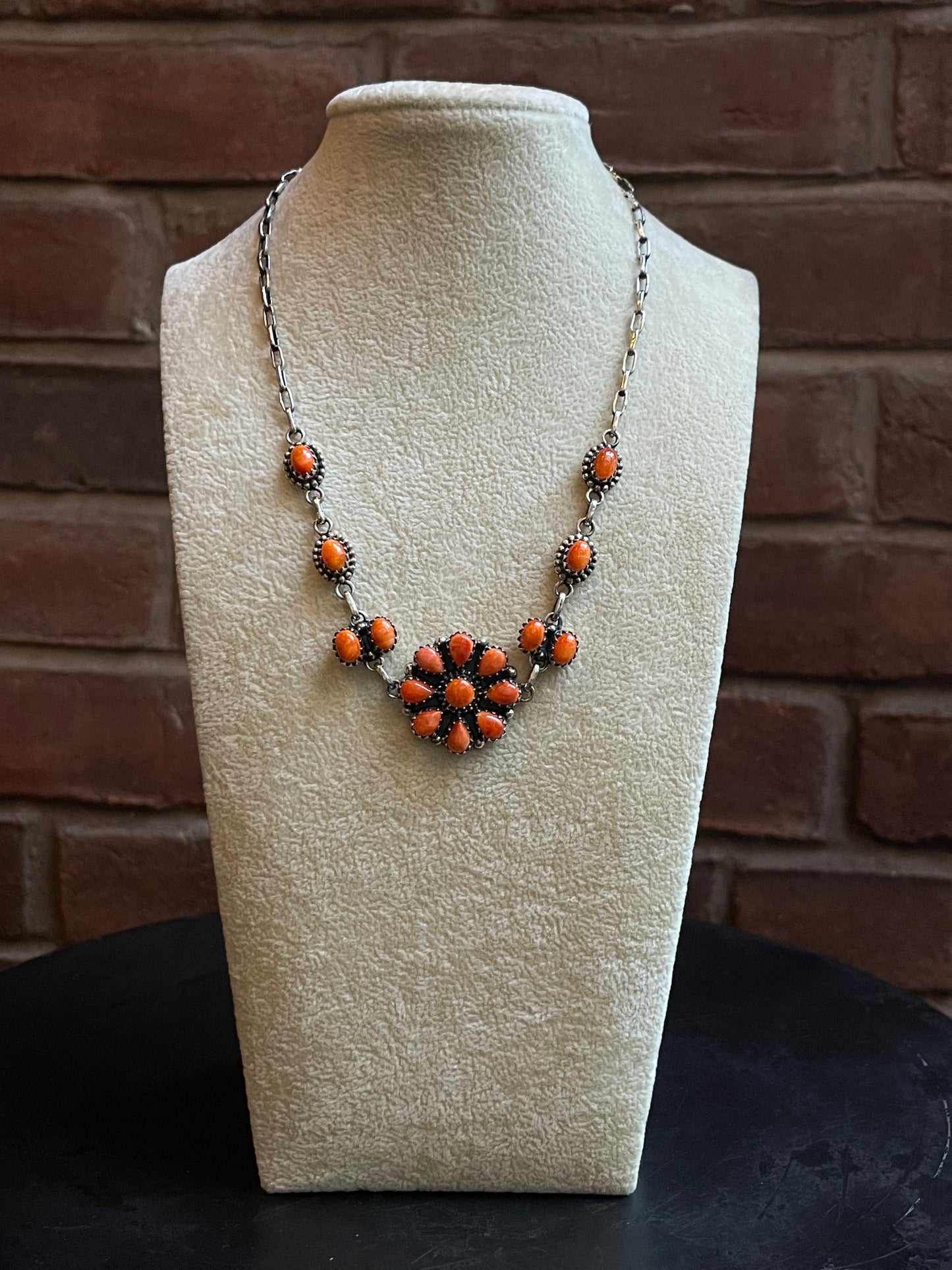 Spiny Oyster Flower Necklace | 925 Sterling Silver E365