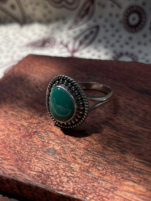 Green Turquoise Teardrop Ring Size 8 | 925 Sterling Silver D307