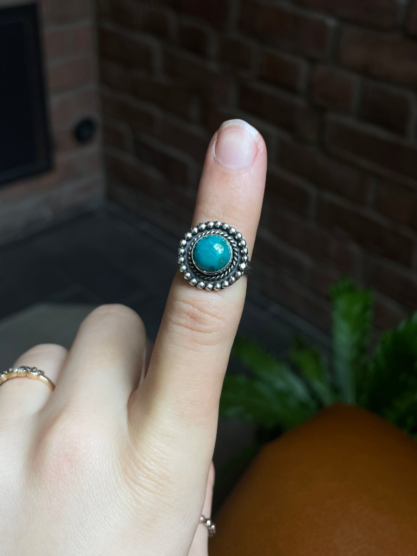 Kingman Turquoise Round Ring | Sterling Silver | Size 6 | A479